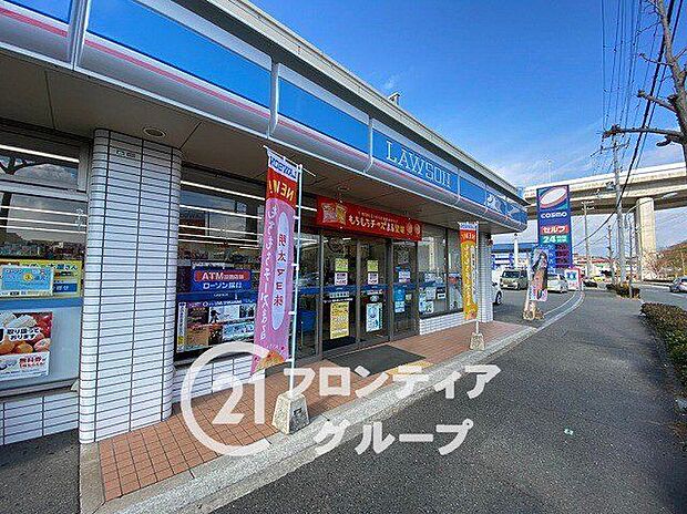 ローソン垂水あじさい公園前店 徒歩10分。 780m