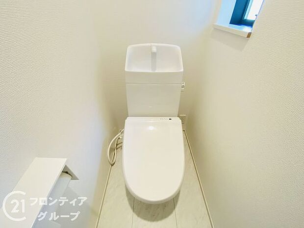 トイレは1階と2階の2カ所に設置!階段を上り下りせずに使用できるので、高齢の方にも安心です!