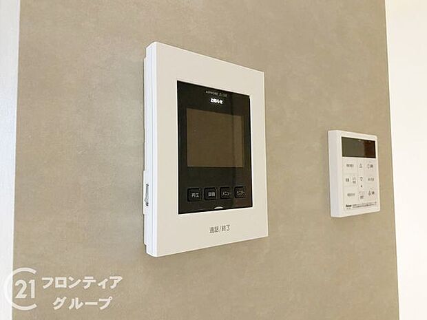 女性やお子様にも安心のTVモニター付きインターホン！一目で来客を確認できるので、特に小さなお子様をお持ちのご家庭でも安心してお住まい頂ける設備です。