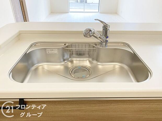 ワイドシンクなので家族が増えても洗い物楽々です