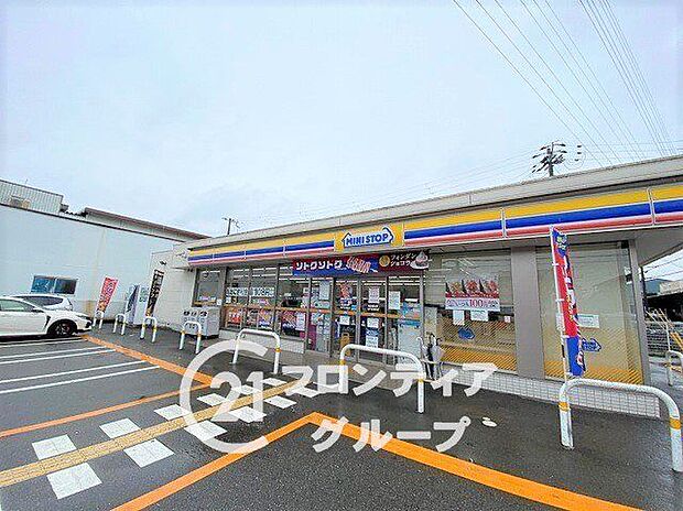 ミニストップ神戸玉津町店 徒歩6分。 420m