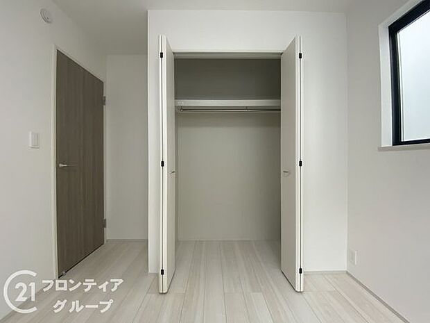 お子様が大きくなってもたくさん収納しておけますね！