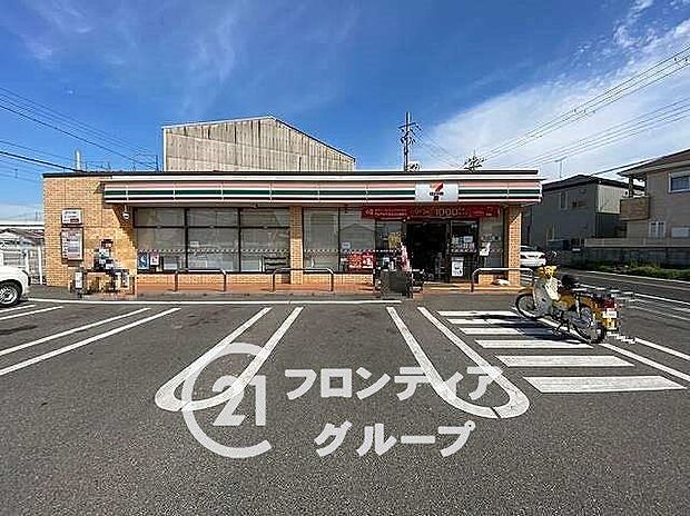 セブンイレブン明石西江井ヶ島西店 徒歩9分。 710m