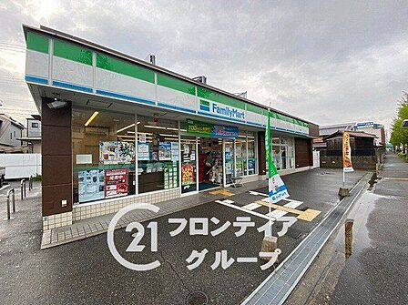 ファミリーマート西舞子店 徒歩2分。 90m