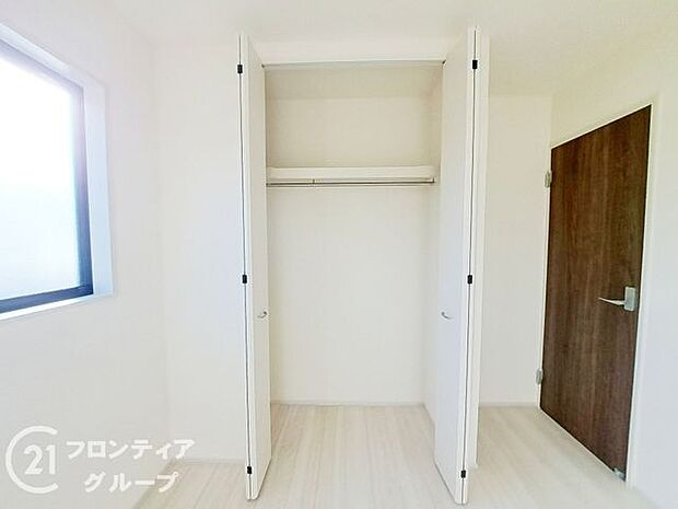 充実した収納スペースなので、お子様が大きくなって、荷物が増えてもたっぷり収納しておけますね