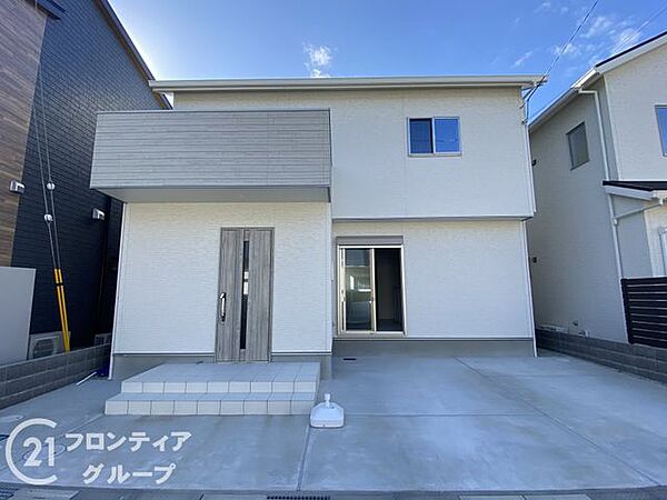 外観：328000567148