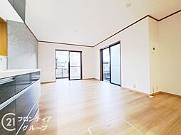 リビング/ダイニングの画像