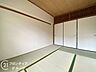 寝室：お客様にあった住宅ローンをご提案させていただきます