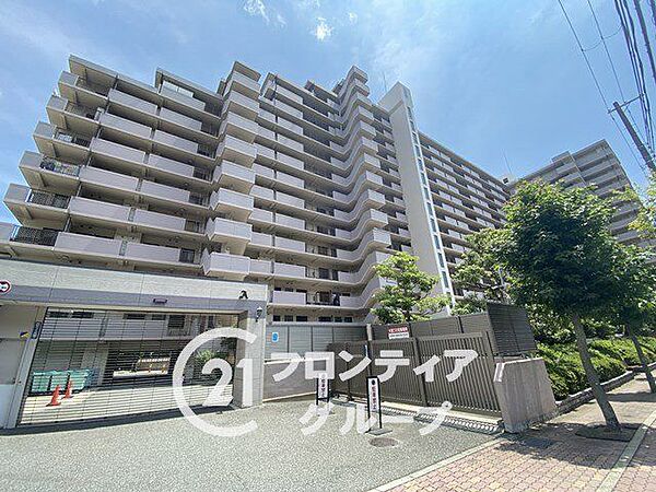 外観：328000671001