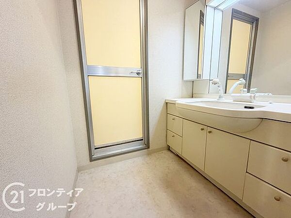 お客様にあった住宅ローンをご提案させていただきます