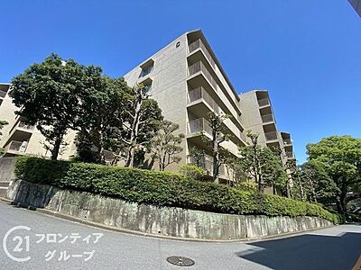 外観:2沿線利用可能、山陽本線の山陽須磨駅まで徒歩11分と好立地なマンションです 外観:2沿線利用可能、山陽本線の山陽須磨駅まで徒歩11分と好立地なマンションです