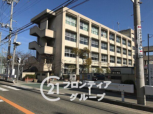 明石市立望海中学校 徒歩22分。 1750m