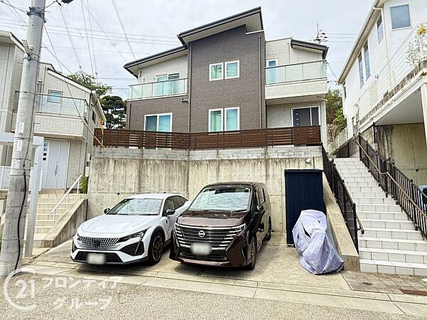 マイホームは一生に一度の大きな買い物だからこそ、納得いくまで情報を集めてほしいと思います。疑問はどんどんスタッフにぶつけてください
