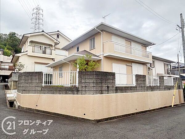 「賃貸のままでいいのか、買うべきか」その判断に必要な情報を、スタッフがわかりやすく整理してお伝えします。お気軽にご相談ください