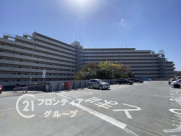 「いつかは」と思っていた住まい探しも、具体的に動き出すと意外とスムーズに進むものです。まずは気軽にご相談いただけます