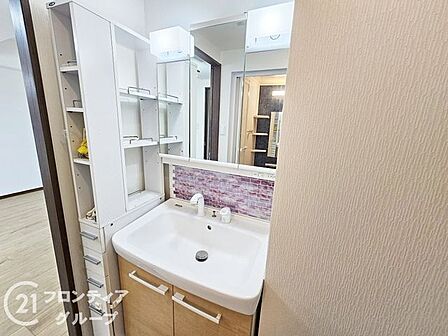 「いつかは」と思っていた住まい探しも、具体的に動き出すと意外とスムーズに進むものです。まずは気軽にご相談いただけます