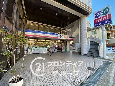 コープミニ西舞子 徒歩10分。 780m