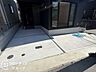 駐車場：写真だけではわからない採光・広さ・周辺環境の実感は、実際に足を運んでみることが一番です。ご見学はいつでもご予約いただけます
