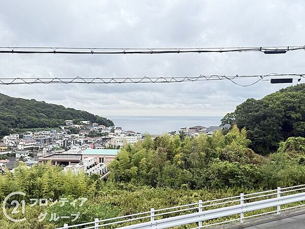 資金計画や住宅ローンのしくみなど、購入前に知っておきたいことをわかりやすくご説明しています。まずはお気軽にお問い合わせください