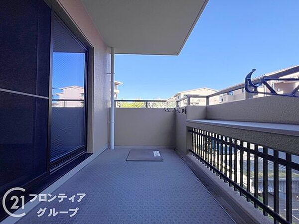 住宅購入の流れや必要な手続きについて、順を追ってご説明しています。はじめての方でも安心してご相談いただける環境を整えています