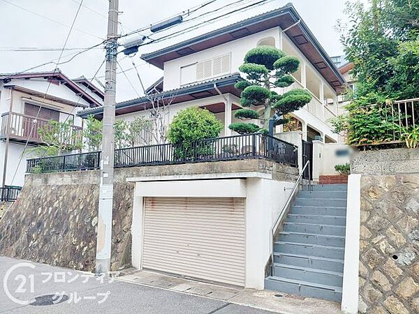 住宅購入の流れや必要な手続きについて、順を追ってご説明しています。はじめての方でも安心してご相談いただける環境を整えています