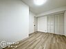寝室：住まい選びは、価格や立地だけでなく、将来の暮らし方まで含めて考えることが大切です。今の段階で気になっていることを、まずスタッフに話してみてください