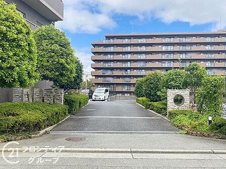 資金計画や住宅ローンのしくみなど、購入前に知っておきたいことをわかりやすくご説明しています。まずはお気軽にお問い合わせください