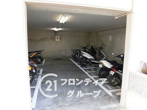 物件から受けた印象や、周辺の生活環境への疑問まで、気になることを何でも話してみてください。暮らしのイメージを一緒に整理していきましょう