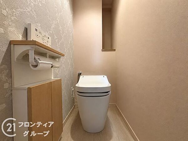 はじめてのマイホーム購入は、わからないことだらけで当然です。資金計画から物件選びまで、順を追ってスタッフが一緒に考えていきます