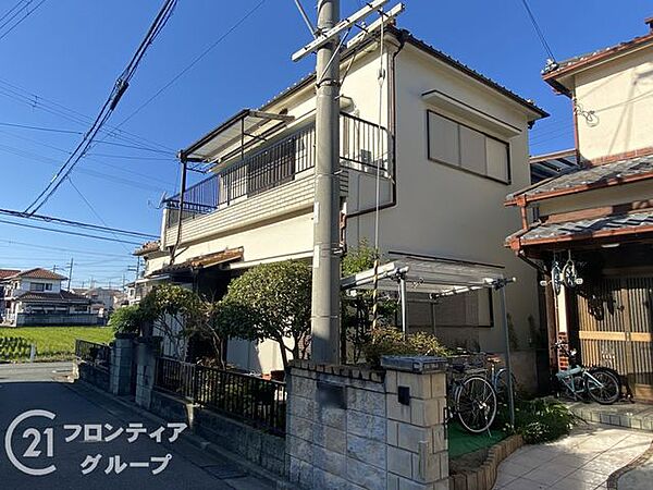 モダンなデザインの外観は、スタイリッシュで洗練された印象を与えます。都会的なライフスタイルにぴったりです。
