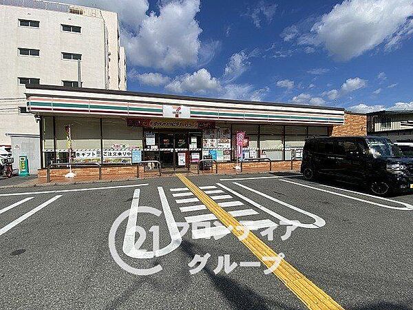 セブンイレブン明石山下町店 徒歩6分。 460m