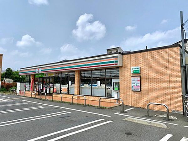 セブンイレブンさいたま三室店・・約210ｍ