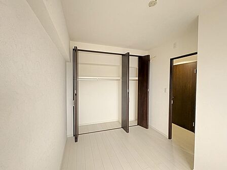 各居室に収納(CL)がございますので整理整頓も楽々♪