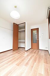 プリームスII 1階1Kのリビング/ダイニング