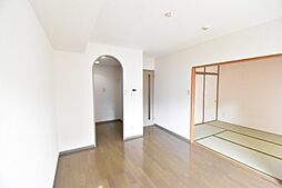 ディアコート弐番館 2階2LDKのリビング/ダイニング