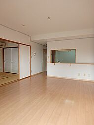 ロイヤルガーデン 3階3LDKのリビング/ダイニング