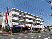 大宮駅よりバス14分 徒歩1分 3階 築43年7ヶ月の賃貸物件