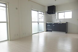 泉ハイツ 201 2階1LDKのリビング/ダイニング