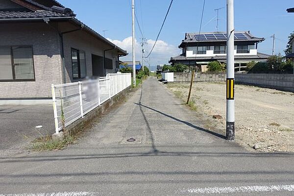 前面道路含む現地写真