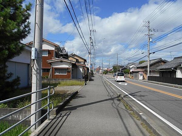 前面道路含む現地写真