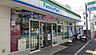 周辺：ファミリーマート　中野本町五丁目店（444m）