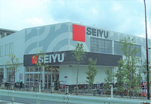 西友 豊玉南店（711m）