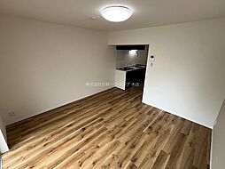 ゴールドハイツ豊玉 1LDKのリビング/ダイニング