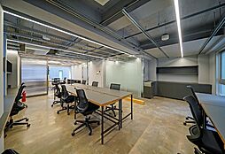 I／Oshimbashi（リノベデザイン／デスク・会議室付）