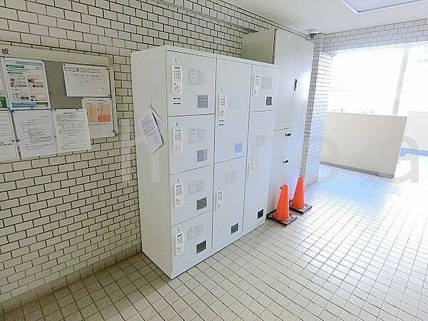 宅配ボックス
