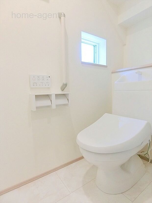 トイレ2か所ございます