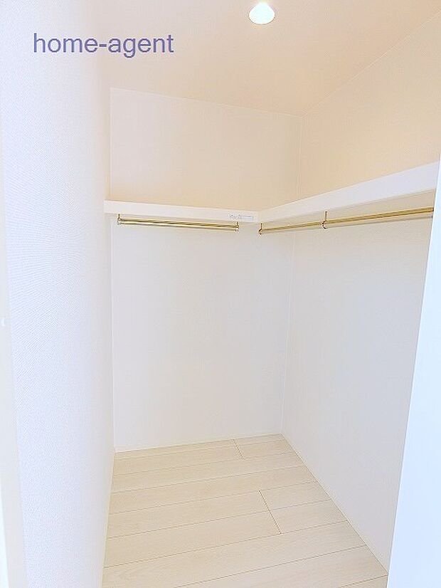 ウォークインクローゼット