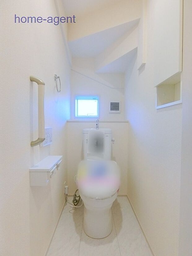 トイレ2か所ございます。