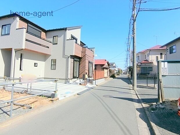 前面4m道路になります。