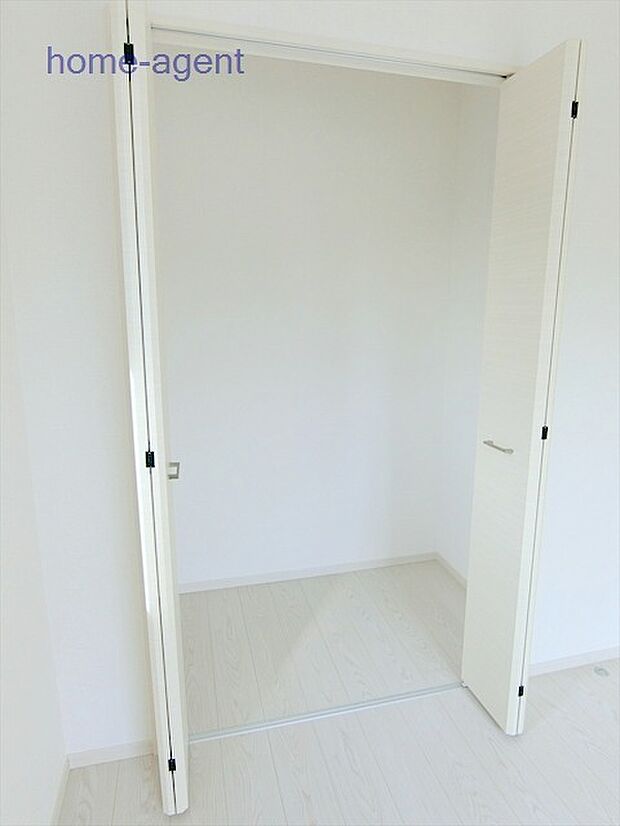 収納スペース多数